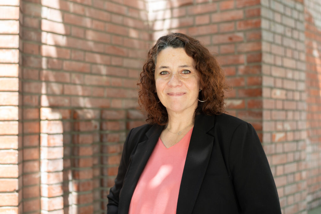Stéphanie Weis, interprète en langue des signes de l'Agence i LSF